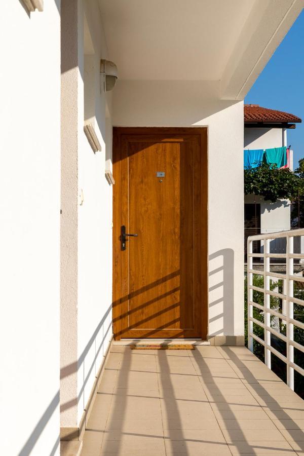 Apartment Dolly Completely Renovated 2023 Rovinj Eksteriør billede